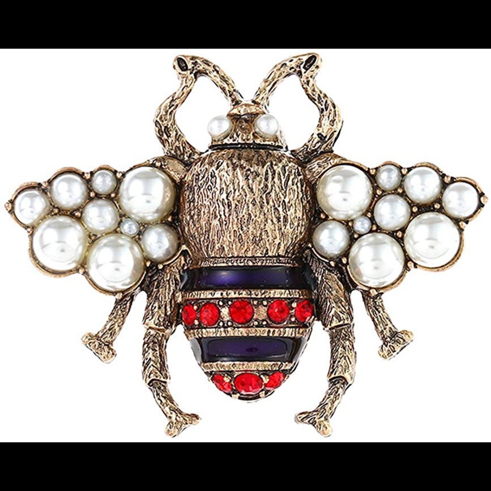FERVENT LOVE Simulated Pearl Honey Bee Brooch Pin